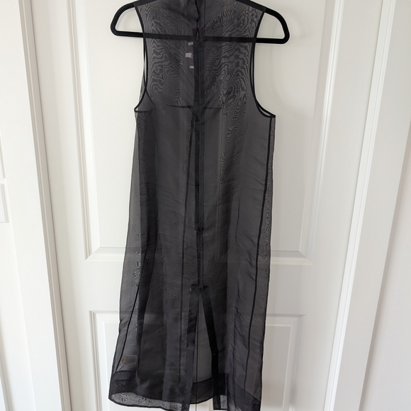 Tibi Black Melee Crepe V-Neck Dress With Organza Lining, 2 - Picture 13 of 14